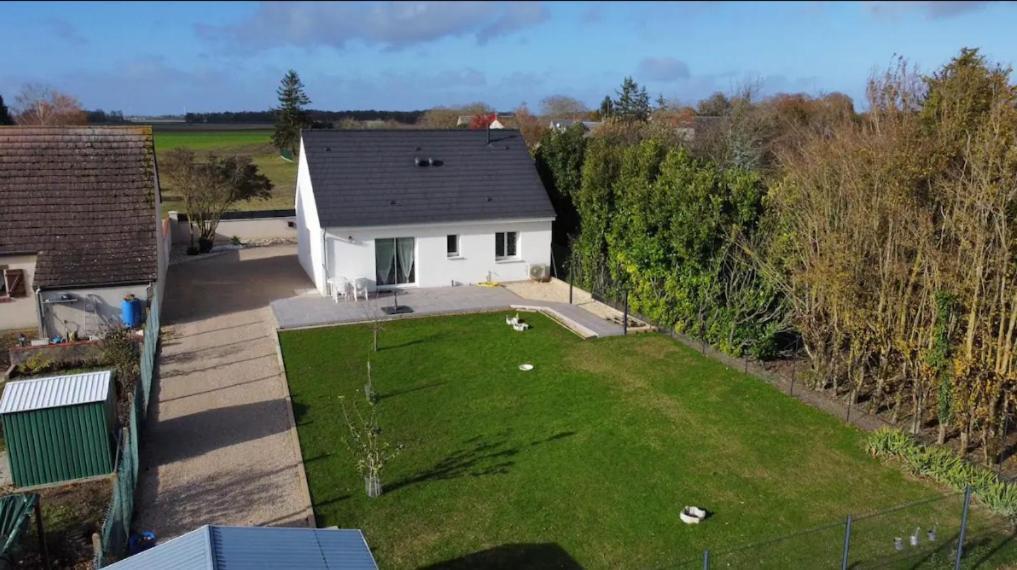 Petite Maison Au Calme Poupry Экстерьер фото