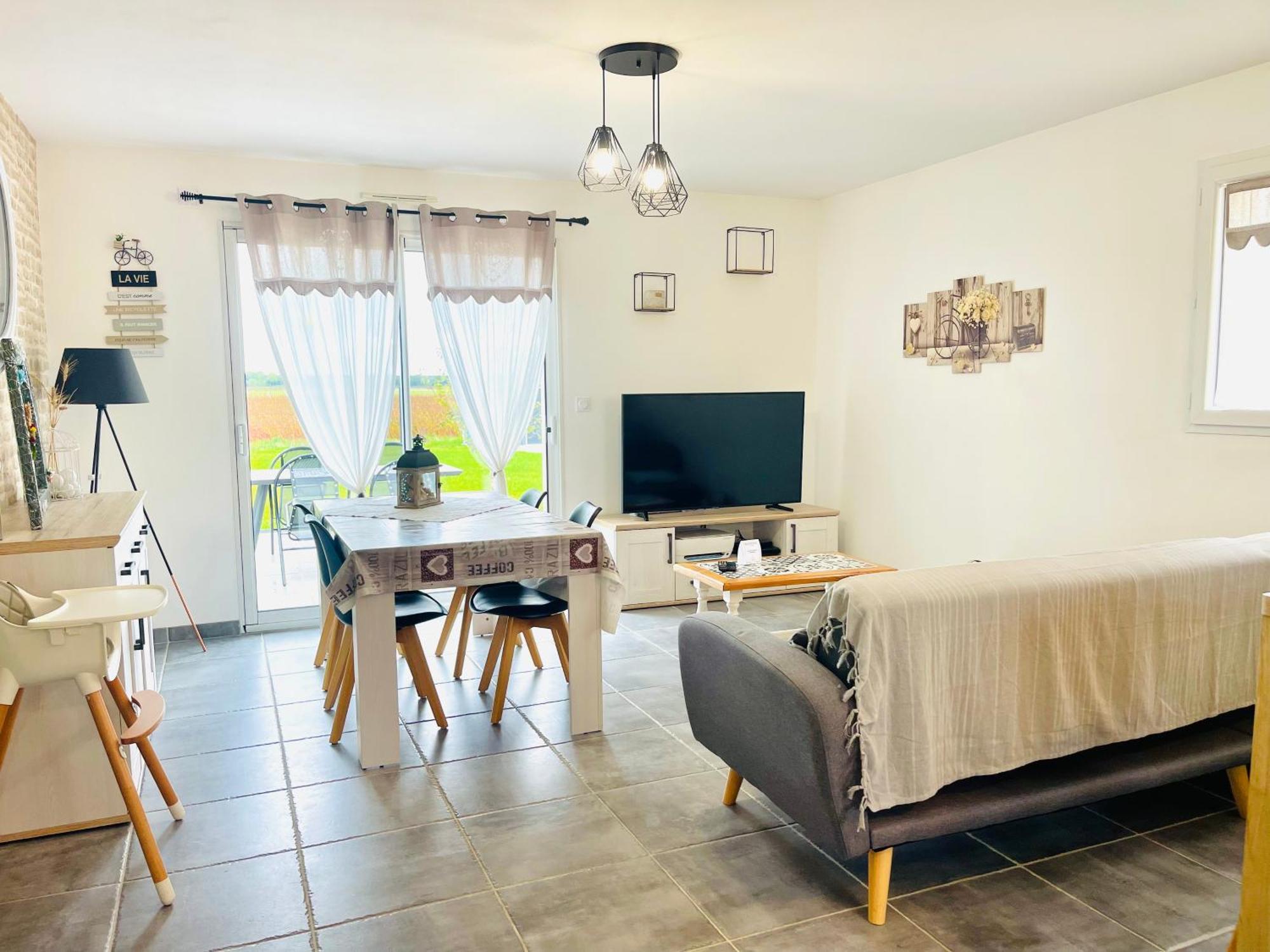Petite Maison Au Calme Poupry Экстерьер фото